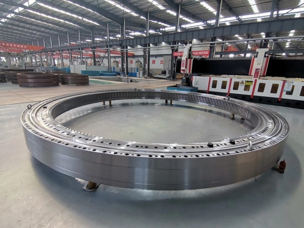 超大型盾構機有了“中國心”，我國首臺套直徑 8 米主軸承研制成功